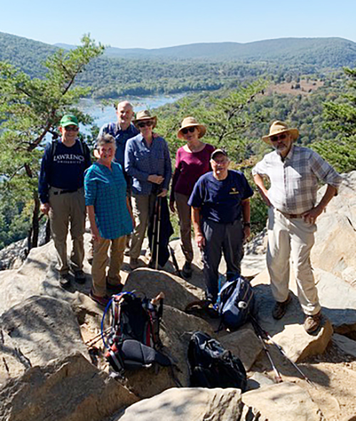 Group of K alumns backpacking