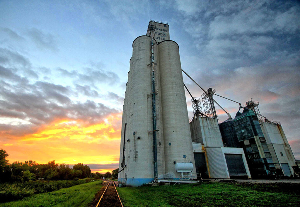 Grain silo