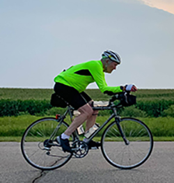Tom Hoopengardner ’67 biking