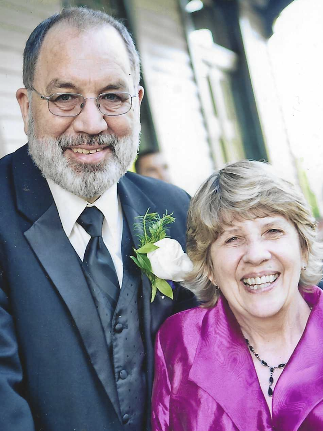 portrait photo of Marcia Jean (Buchmueller) Cameron ’70 and James Cameron ’69